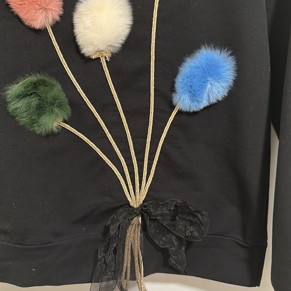 black shirt with fluffy bouquets of colorful cotton flowers - Picture 2 of 4